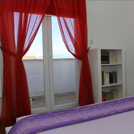 Apartment Adel - 70 M From Beach