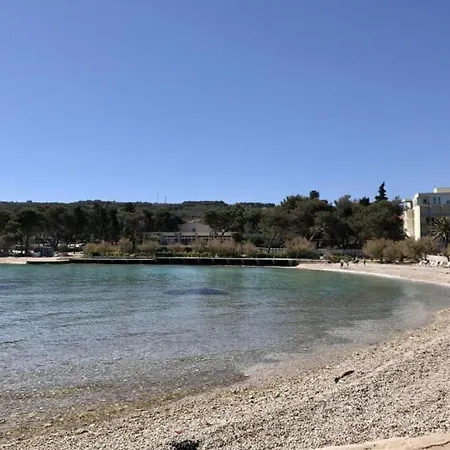 Adel - 70 M From Beach Apartment *